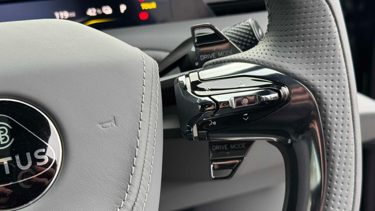 Used Lotus Emeya 2025 for sale - 77842325: Photo 19