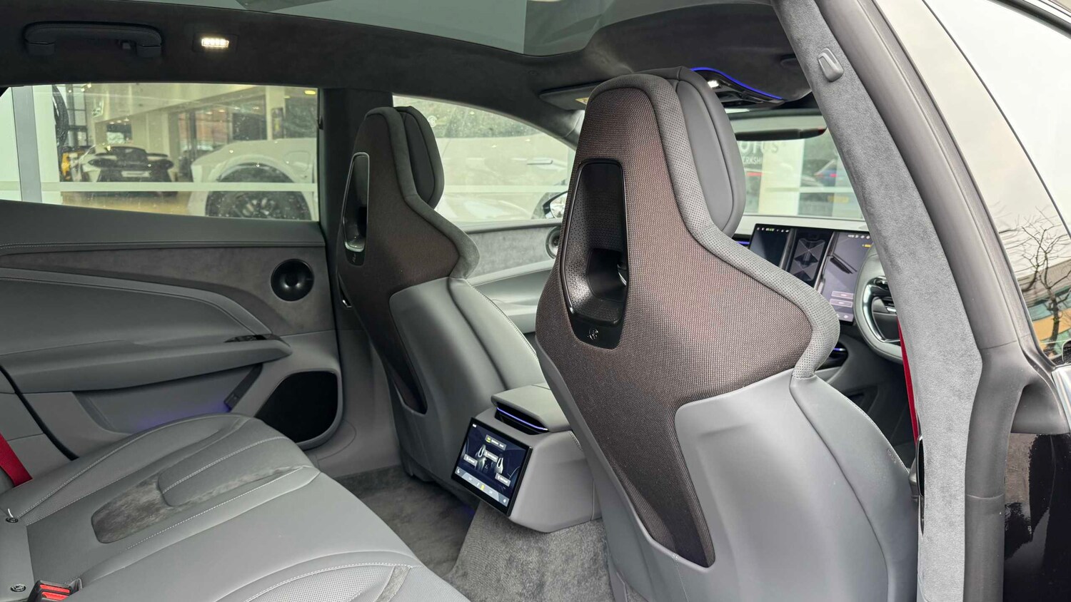 Used Lotus Emeya 2025 for sale - 77842325: Photo 26