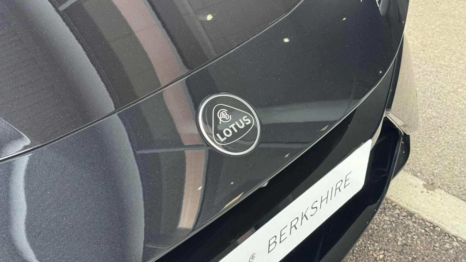 Used Lotus Emeya 2025 for sale - 77842325: Photo 7