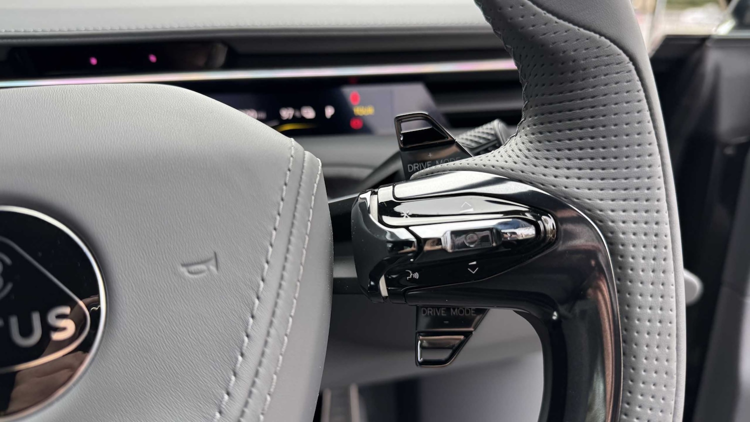 Used Lotus Emeya 2025 for sale - 76460456: Photo 19