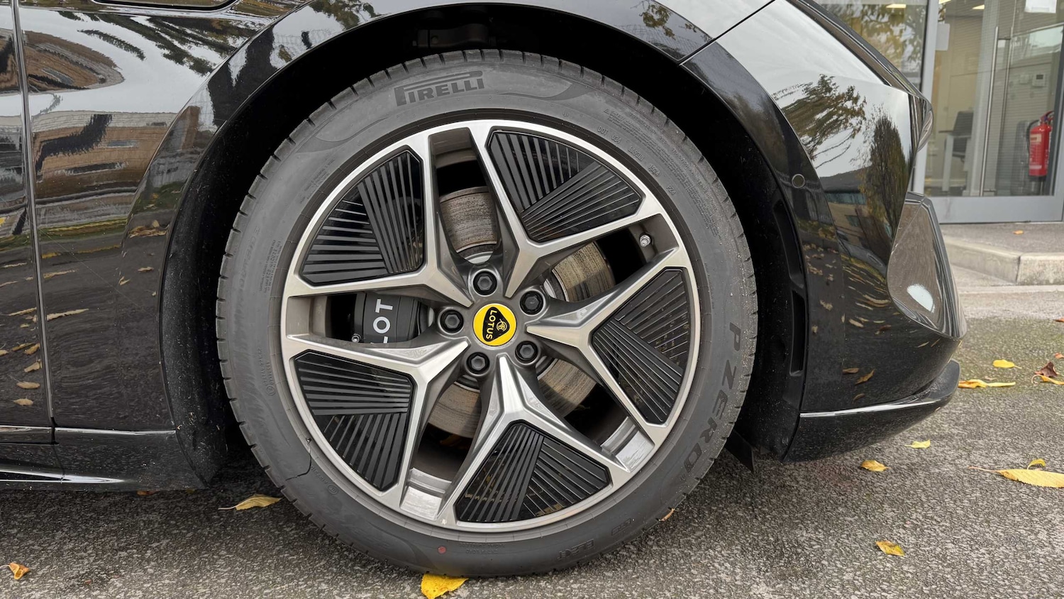 Used Lotus Emeya 2025 for sale - 76460456: Photo 5