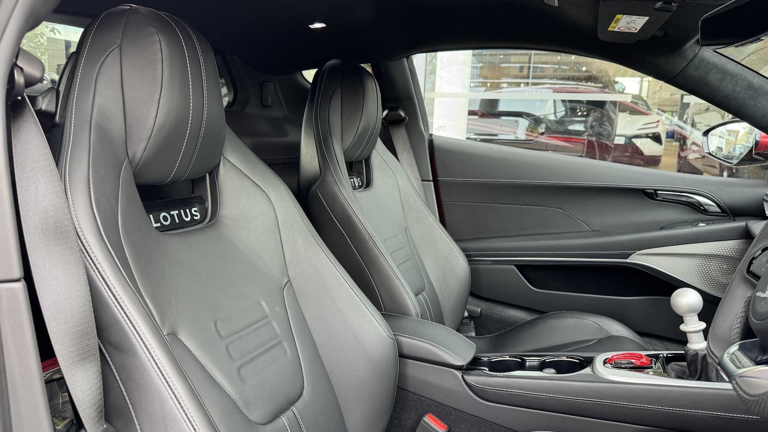 Used Lotus Emira 2025 for sale - 76362658: Photo 15