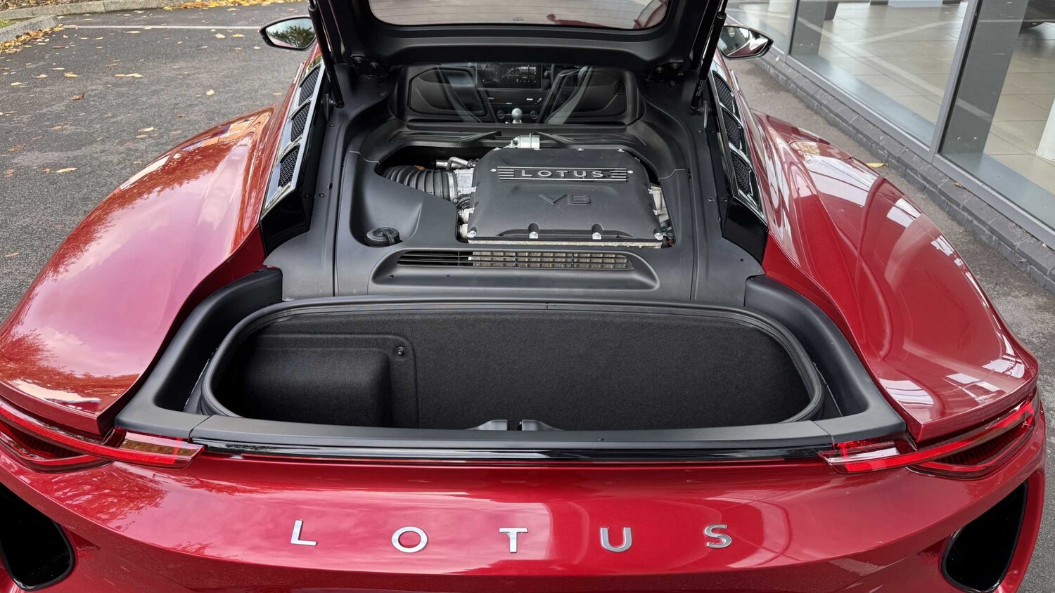 Used Lotus Emira 2025 for sale - 76362658: Photo 24