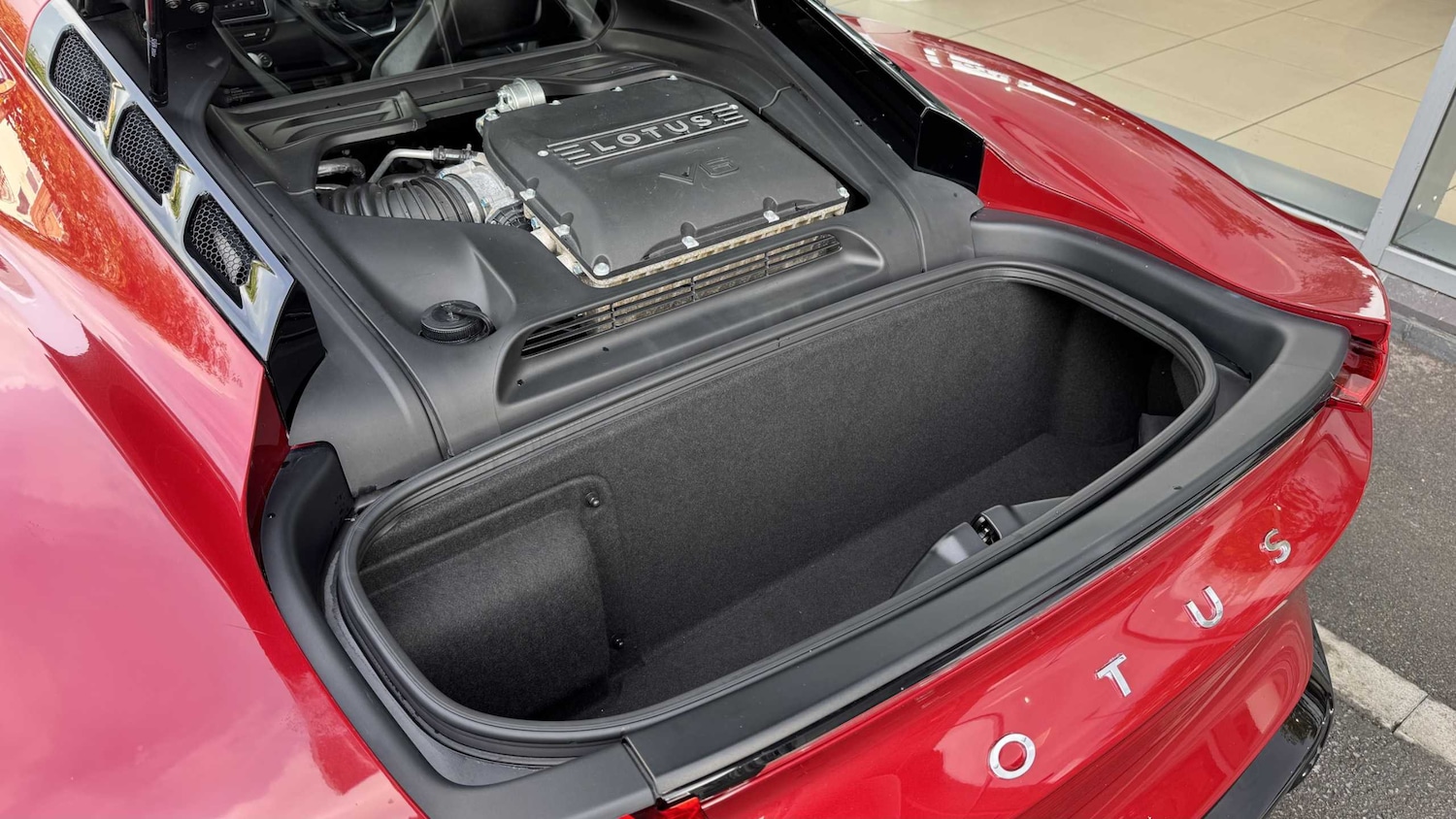 Used Lotus Emira 2025 for sale - 76362658: Photo 25