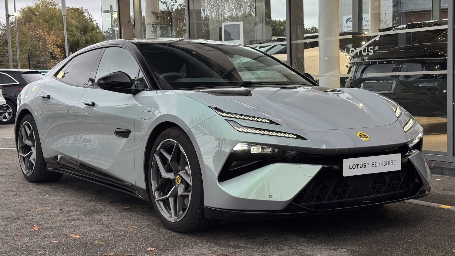 Used Lotus Emeya 2024 for sale - 76421241: Photo 1