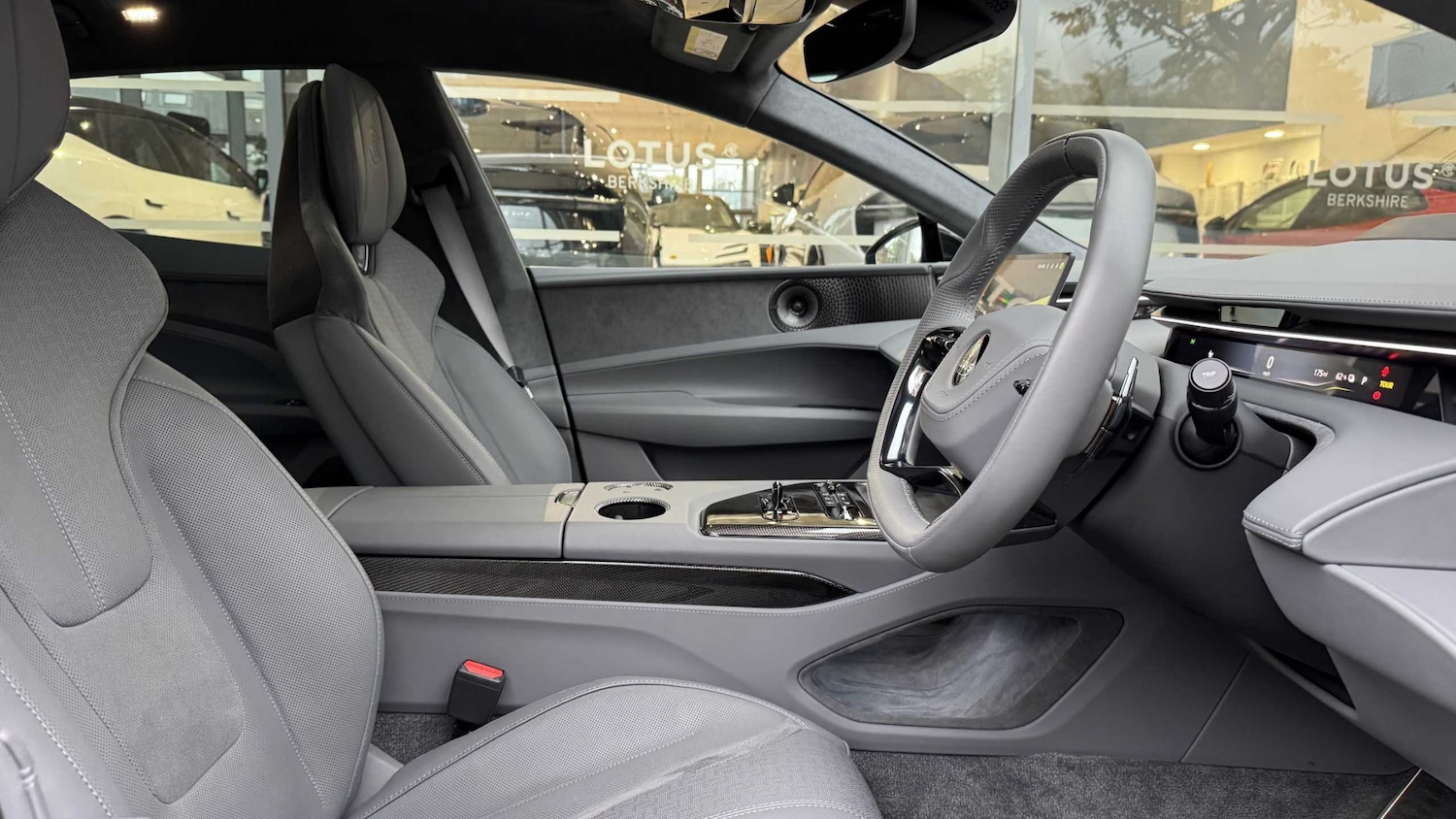 Used Lotus Emeya 2024 for sale - 76421241: Photo 13