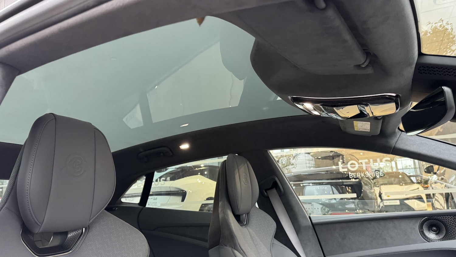 Used Lotus Emeya 2024 for sale - 76421241: Photo 23