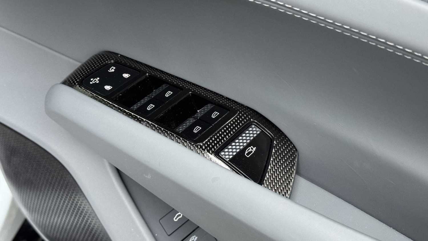 Used Lotus Emeya 2024 for sale - 76421241: Photo 27