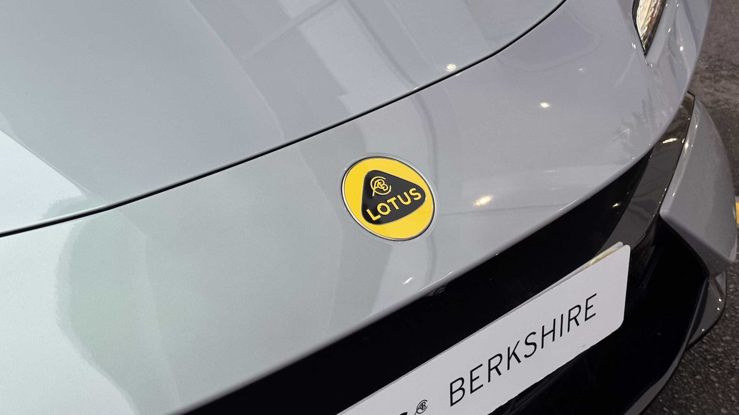 Used Lotus Emeya 2024 for sale - 76421241: Photo 6