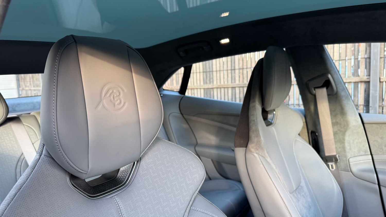 Used Lotus Emeya 2025 for sale - 77112359: Photo 18