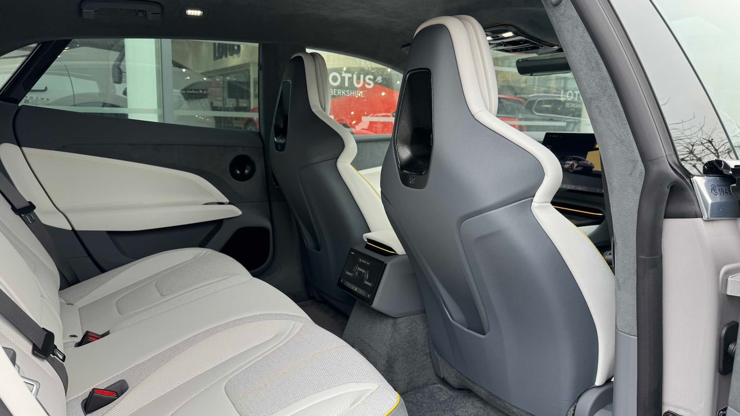 Used Lotus Emeya 2025 for sale - 77333963: Photo 26