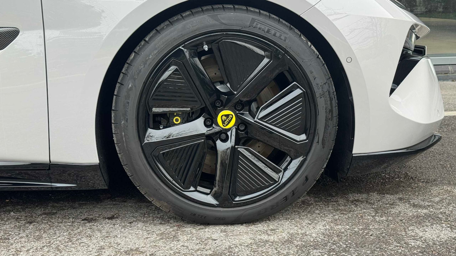 Used Lotus Emeya 2025 for sale - 77333963: Photo 5