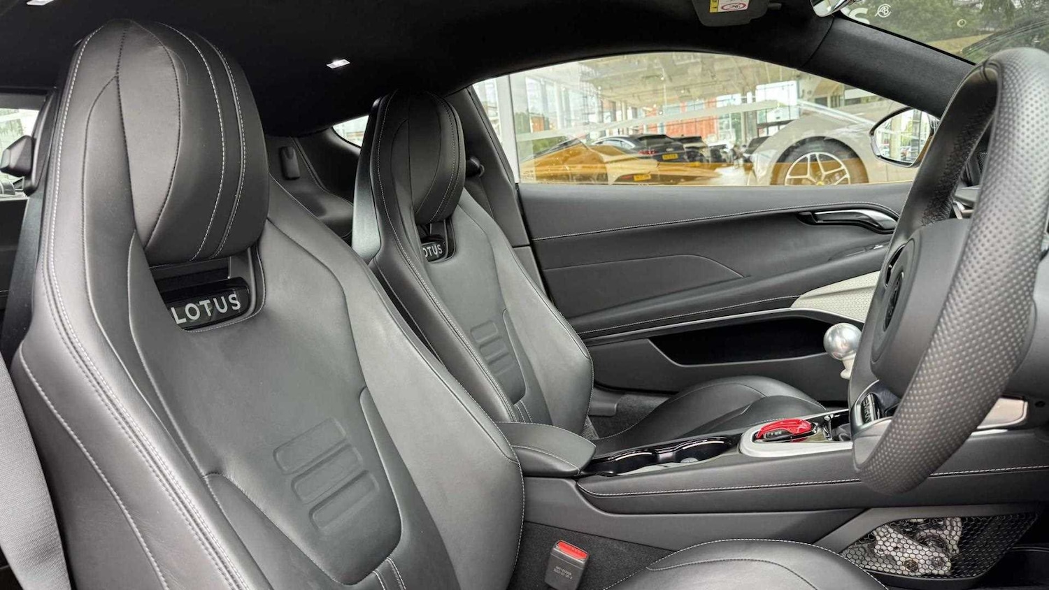 Used Lotus Emira 2023 for sale - 76362538: Photo 16