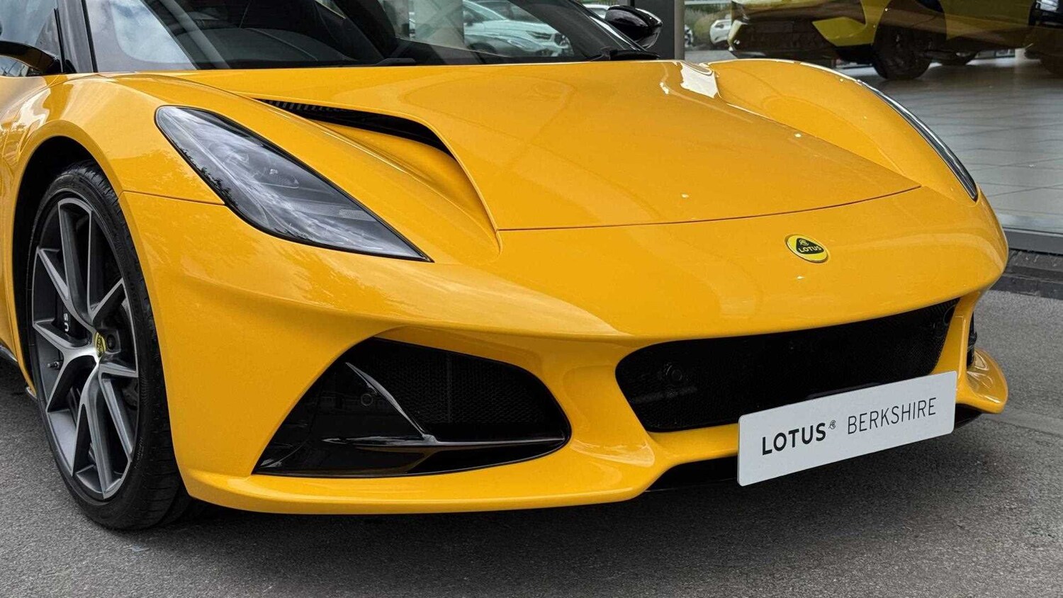 Used Lotus Emira 2023 for sale - 76362538: Photo 7