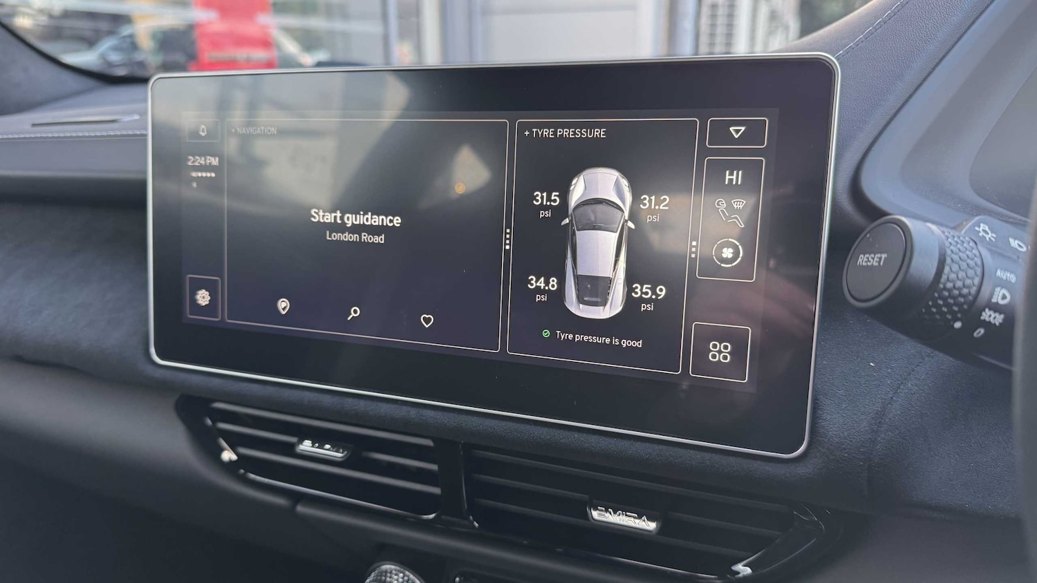 Used Lotus Emira 2025 for sale - 76648947: Photo 24