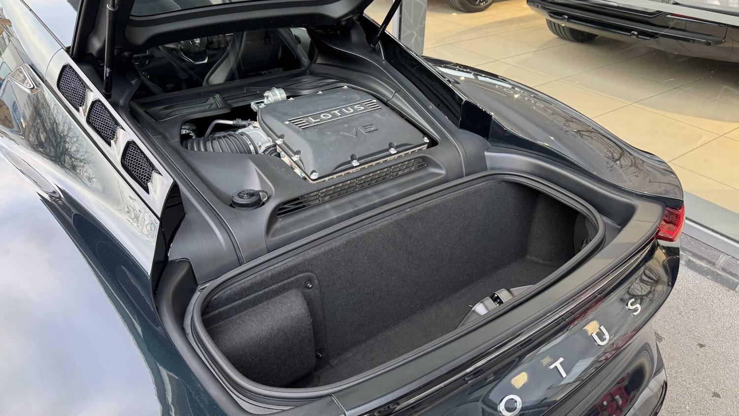 Used Lotus Emira 2025 for sale - 76648947: Photo 31