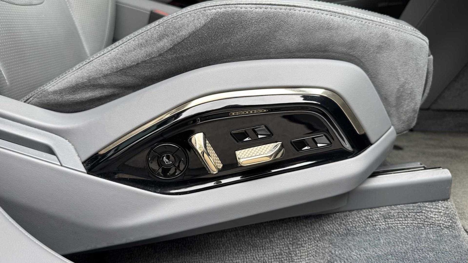 Used Lotus Eletre 2024 for sale - 76978736: Photo 14