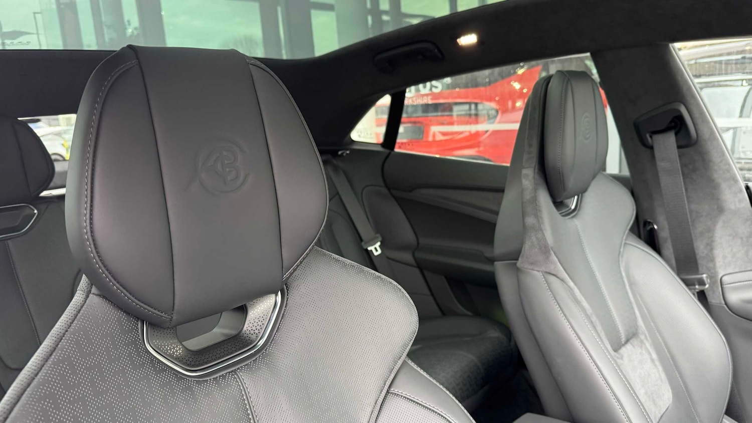 Used Lotus Emeya 2025 for sale - 76842884: Photo 24