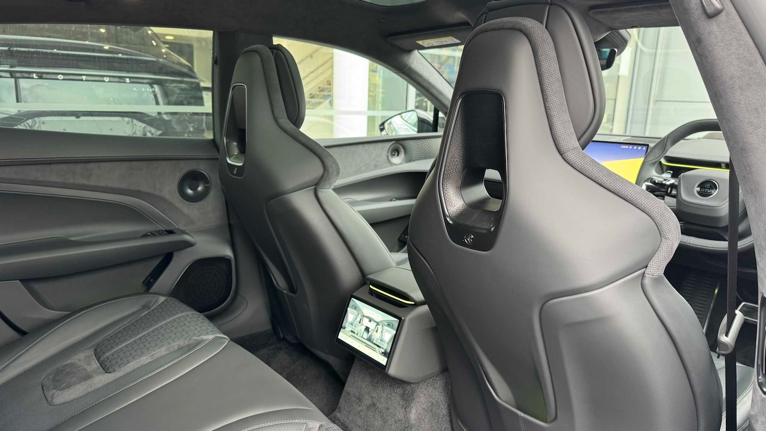 Used Lotus Emeya 2025 for sale - 76842884: Photo 25