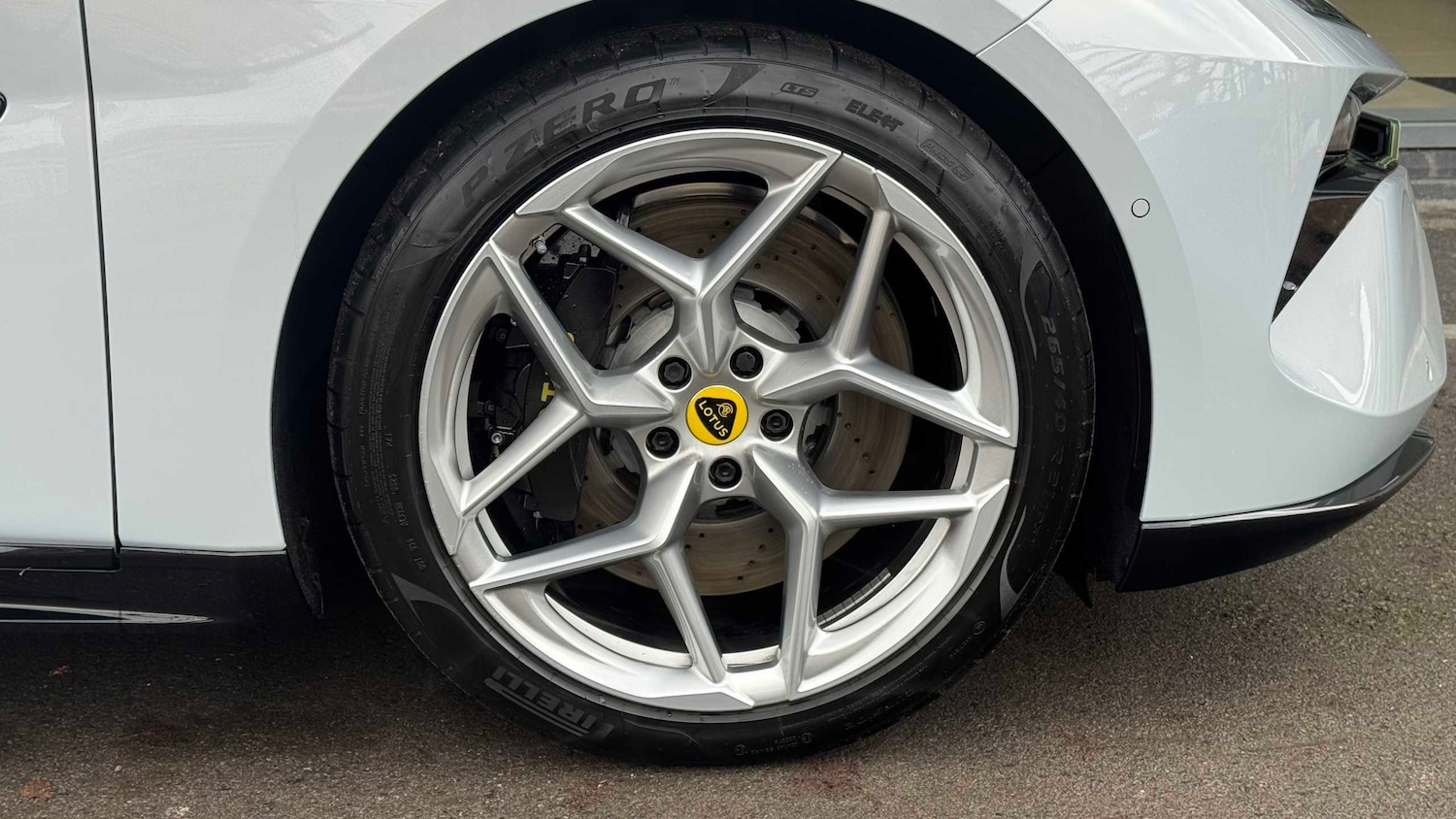 Used Lotus Emeya 2025 for sale - 76842884: Photo 5