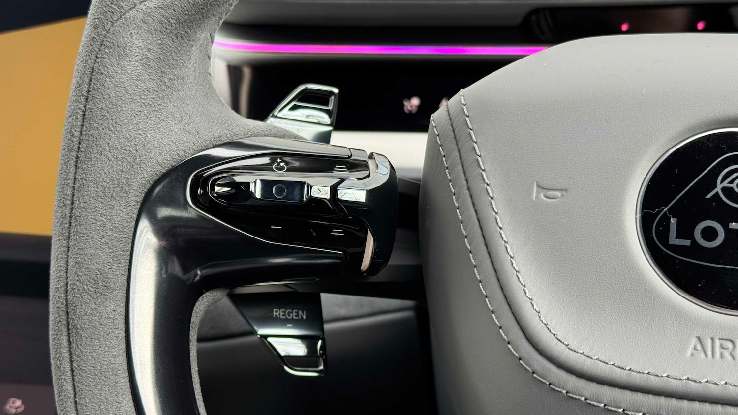 Used Lotus Emeya 2025 for sale - 77333791: Photo 17