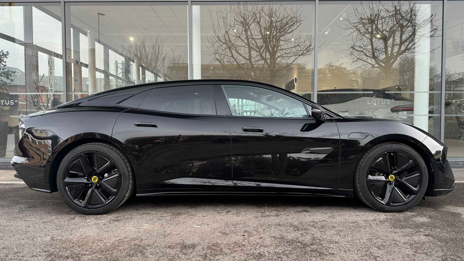 Used Lotus Emeya 2025 for sale - 77333791: Photo 2