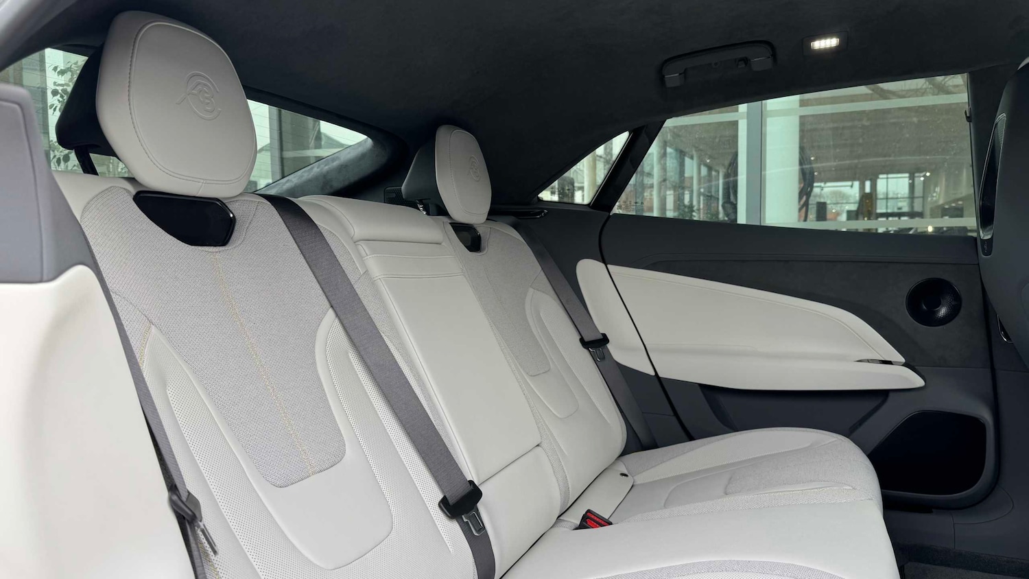 Used Lotus Emeya 2025 for sale - 77333791: Photo 32