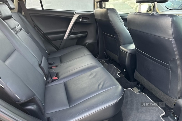 Used Toyota RAV4 2016 for sale - 77982871: Photo 12