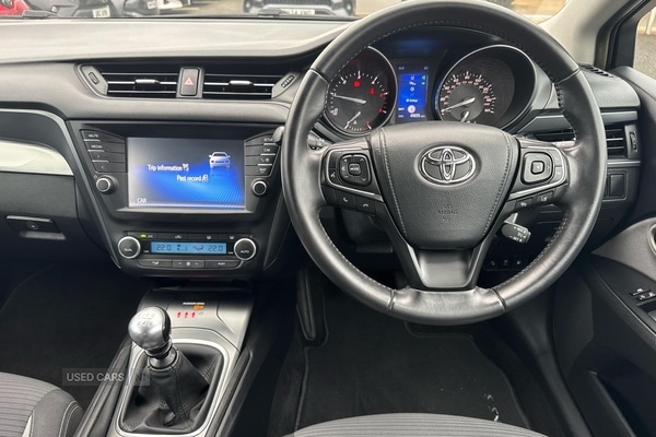 Used Toyota Avensis 2017 for sale - 76840279: Photo 5