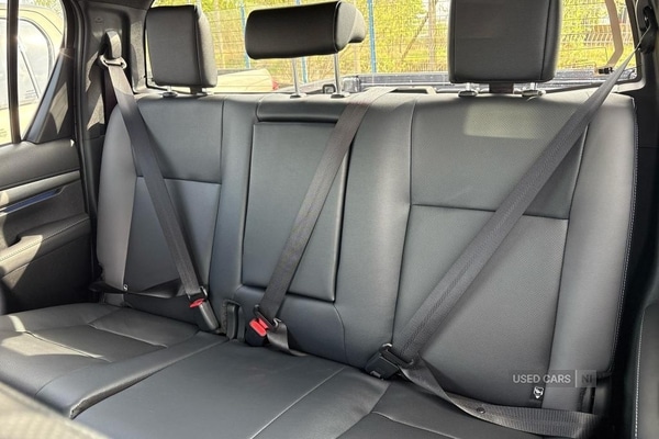 Used Toyota Hilux 2025 for sale - 75533470: Photo 9