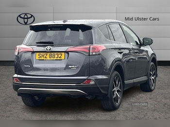 Used Toyota RAV4 2017 for sale - 77469521: Photo