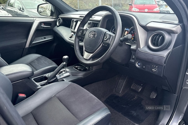 Used Toyota RAV4 2017 for sale - 77469521: Photo 5