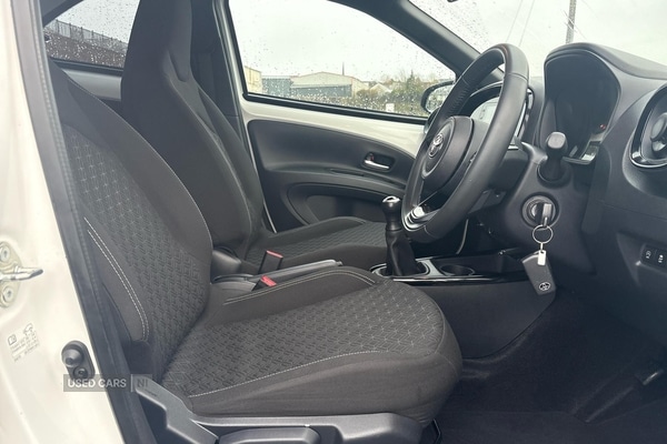 Used Toyota Aygo X 2023 for sale - 76856084: Photo 6