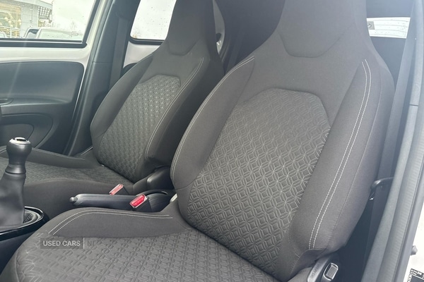 Used Toyota Aygo X 2023 for sale - 76856084: Photo 8