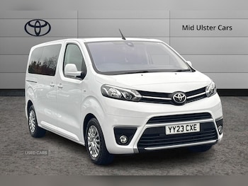 Toyota - PROACE CITY Verso