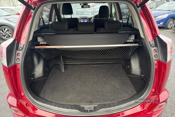 Used Toyota RAV4 2018 for sale - 76350238: Photo 14