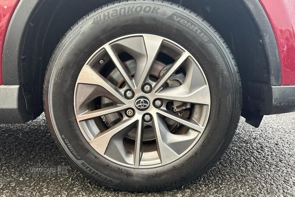 Used Toyota RAV4 2018 for sale - 76350238: Photo 17