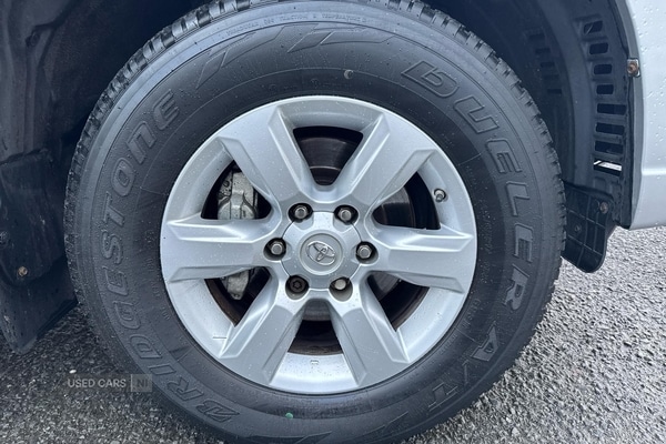 Used Toyota Land Cruiser 2017 for sale - 77426602: Photo 17