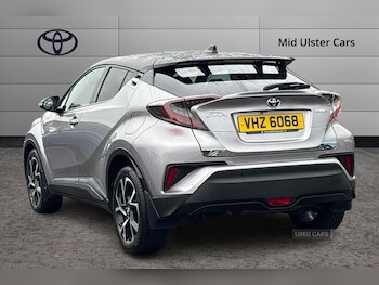 Used Toyota C-HR 2018 for sale - 76667663: Photo