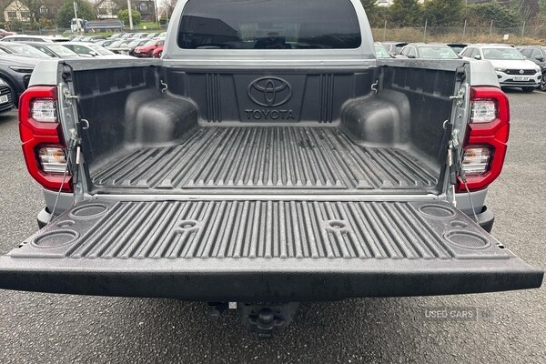 Used Toyota Hilux 2023 for sale - 77941221: Photo 14