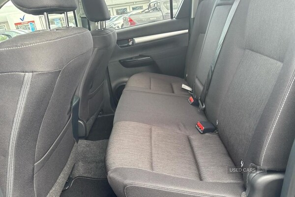 Used Toyota Hilux 2025 for sale - 76562667: Photo 9