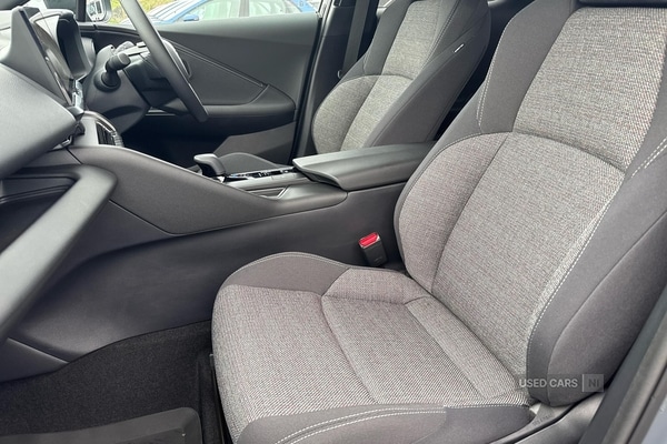 Used Toyota C-HR 2026 for sale - 77926409: Photo 10