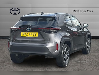Used Toyota Yaris Cross 2023 for sale - 79085263: Photo