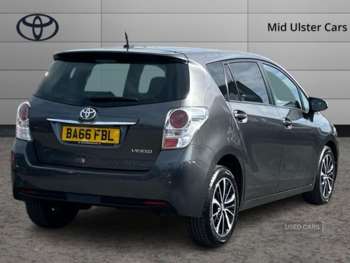 Used Toyota Verso 2017 for sale - 74243916: Photo