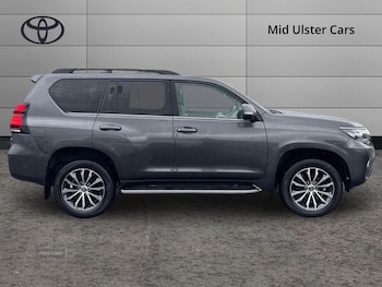 Used Toyota Land Cruiser 2023 for sale - 78810784: Photo