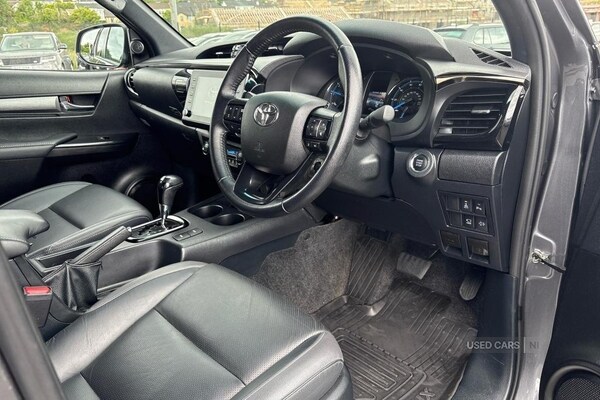 Used Toyota Hilux 2023 for sale - 75533464: Photo 5