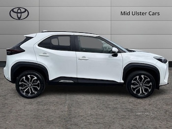 Used Toyota Yaris Cross 2023 for sale - 79269452: Photo