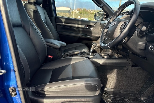 Used Toyota Hilux 2023 for sale - 76634355: Photo 6