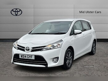 Used Toyota Verso 2014 for sale - 75636015: Photo