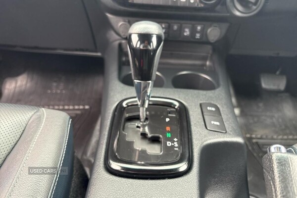 Used Toyota Hilux 2024 for sale - 76562917: Photo 11